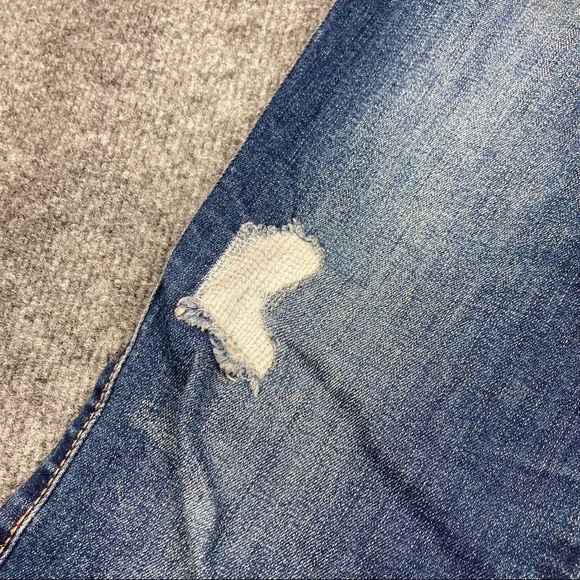 Aeropostal high waisted ankle jegging 4 distressed - Picture 3 of 11